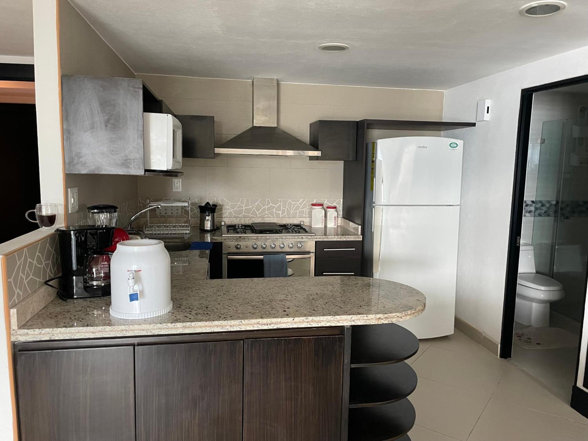 Bay View Grand Marina Ixtapa Condo En Pie De Playa Extérieur photo